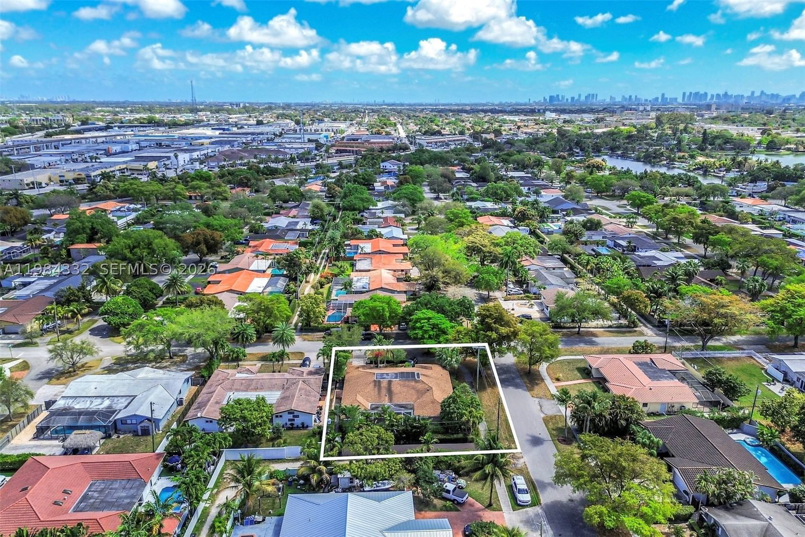 Real estate property located at 1800 Miami Springs Ave, Miami-dade, Fla Fruit Land Cos Sub, Miami Springs, FL