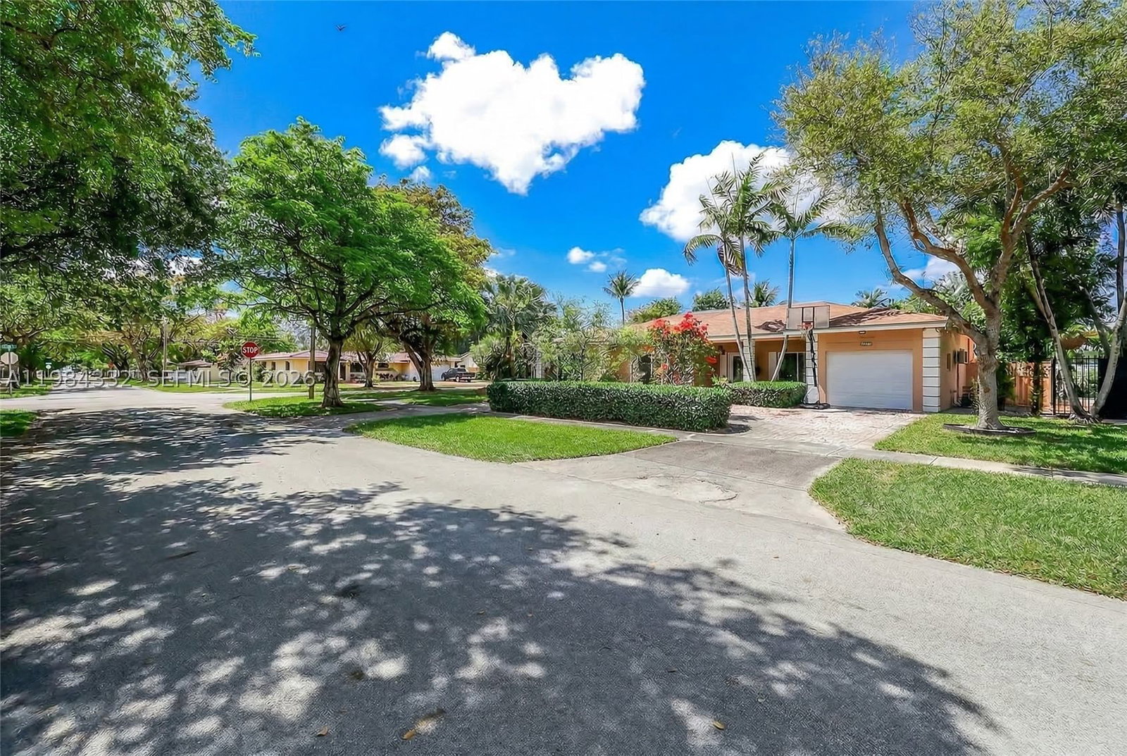 Real estate property located at 1800 Miami Springs Ave, Miami-dade, Fla Fruit Land Cos Sub, Miami Springs, FL