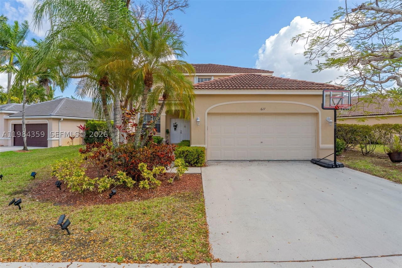 Real estate property located at 627 Willow Bend Rd, Broward, Sector 3 - Parcels H I J, Weston, FL
