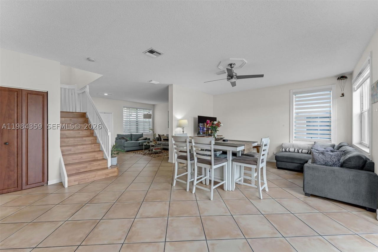 Real estate property located at 627 Willow Bend Rd, Broward, Sector 3 - Parcels H I J, Weston, FL