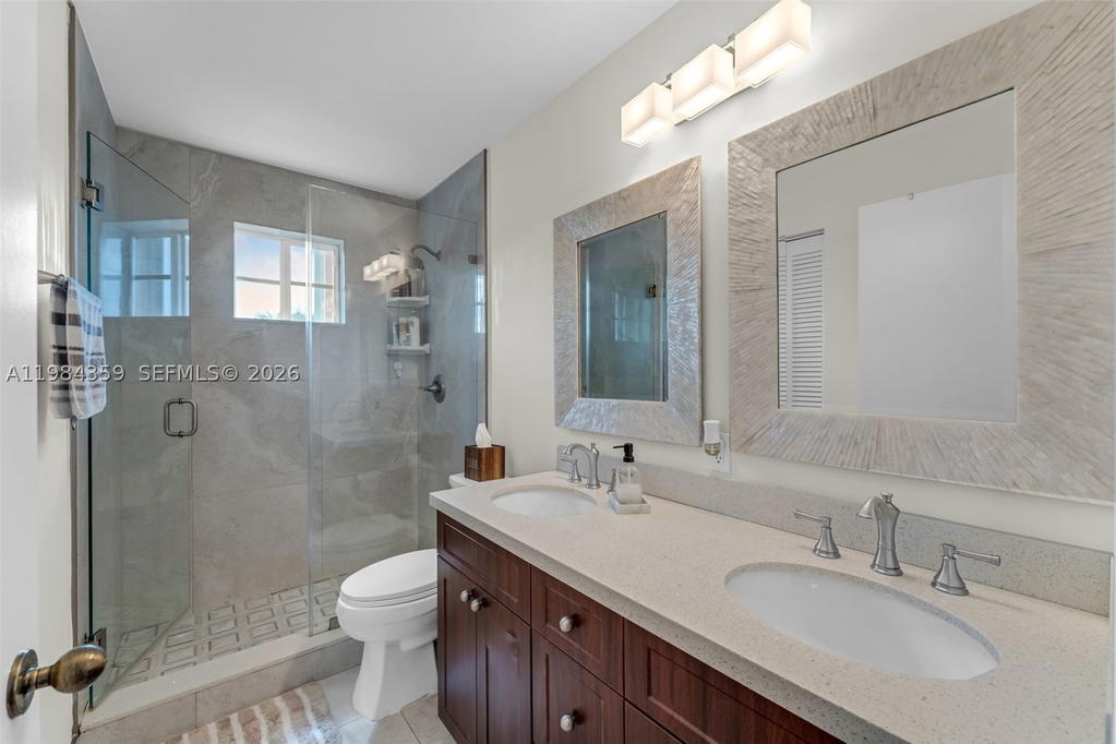 Real estate property located at 627 Willow Bend Rd, Broward, Sector 3 - Parcels H I J, Weston, FL