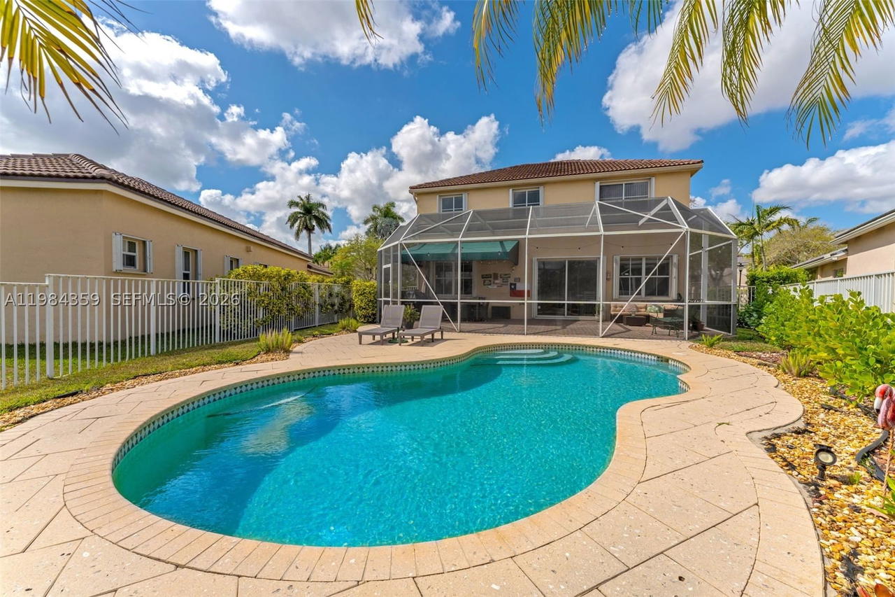 Real estate property located at 627 Willow Bend Rd, Broward, Sector 3 - Parcels H I J, Weston, FL