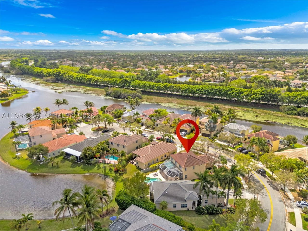 Real estate property located at 627 Willow Bend Rd, Broward, Sector 3 - Parcels H I J, Weston, FL