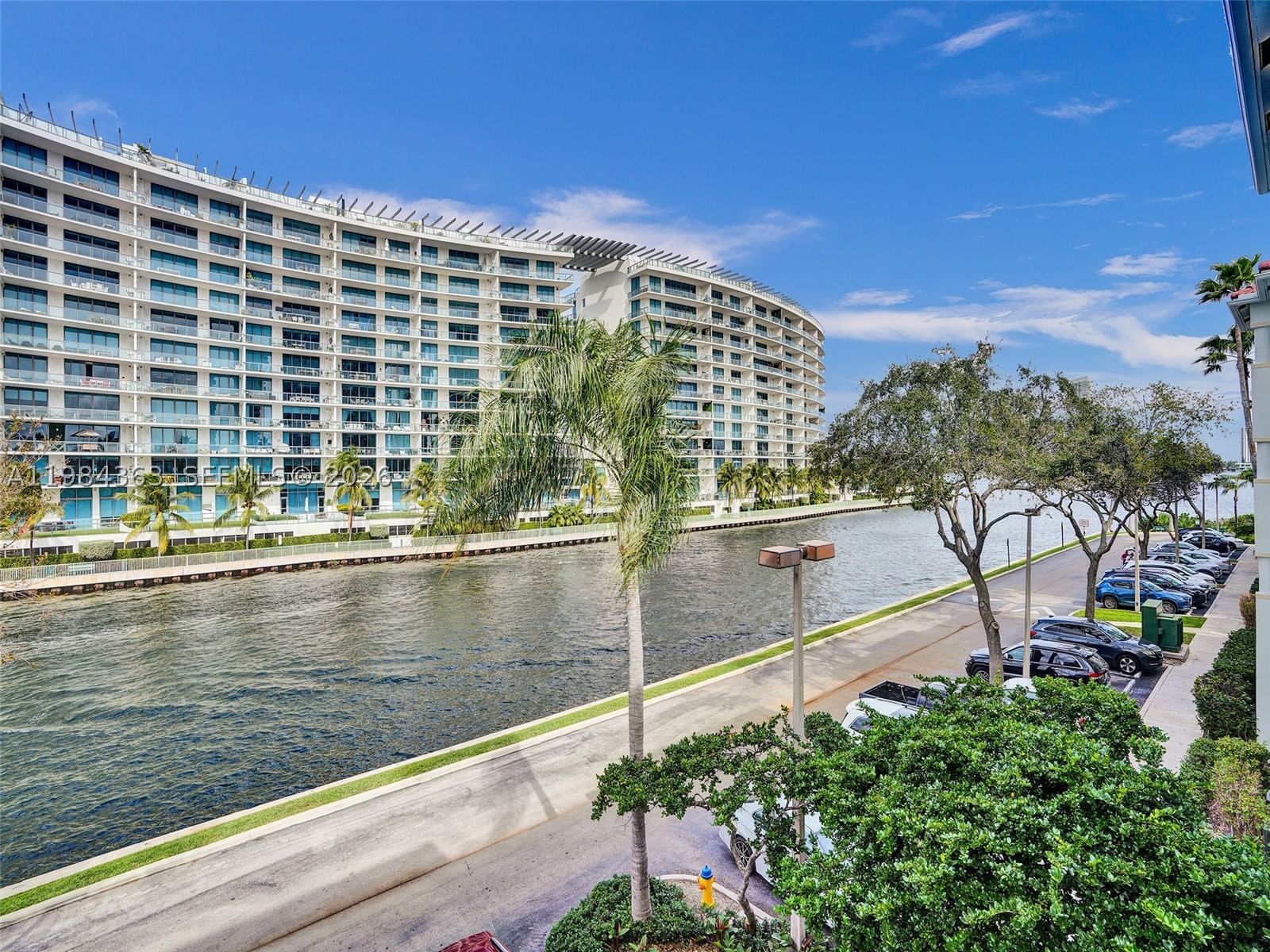 Real estate property located at 3245 184th St #13305, Miami-dade, Village By The Bay Condo, Aventura, FL