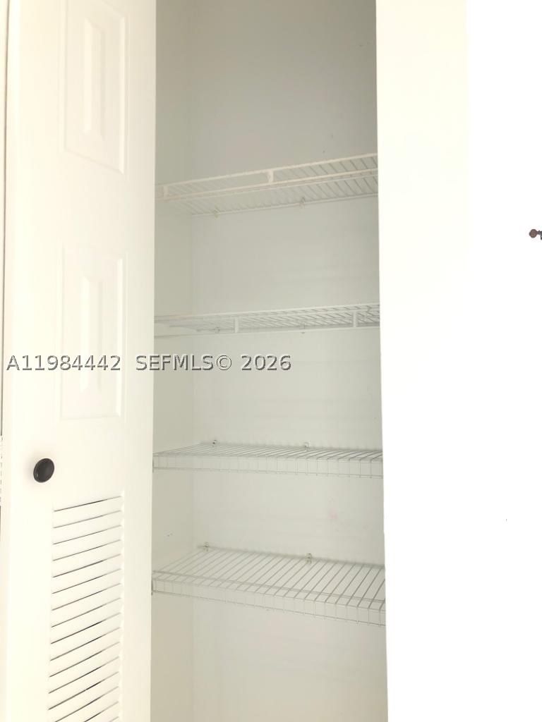 Real estate property located at 9999 Summerbreeze Dr #218, Broward, Summerbreeze Condo, Sunrise, FL