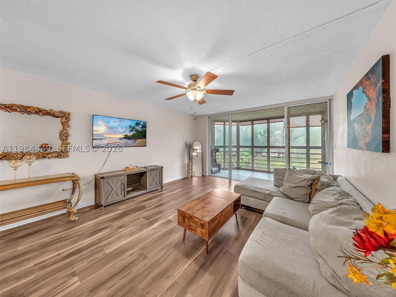 Real estate property located at 1101 191st St #307, Miami-dade, Rolling Green Condo H, Miami, FL
