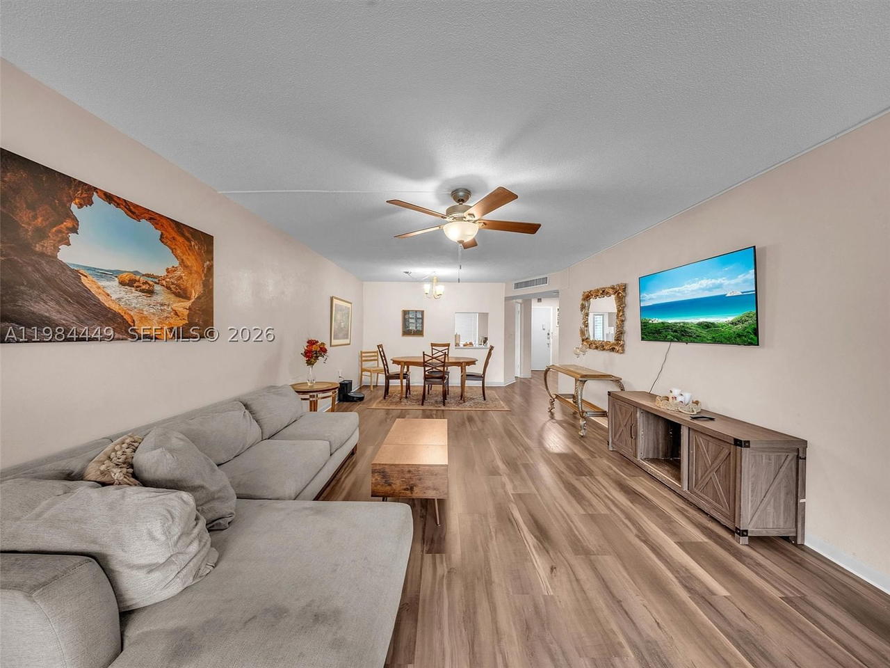Real estate property located at 1101 191st St #307, Miami-dade, Rolling Green Condo H, Miami, FL