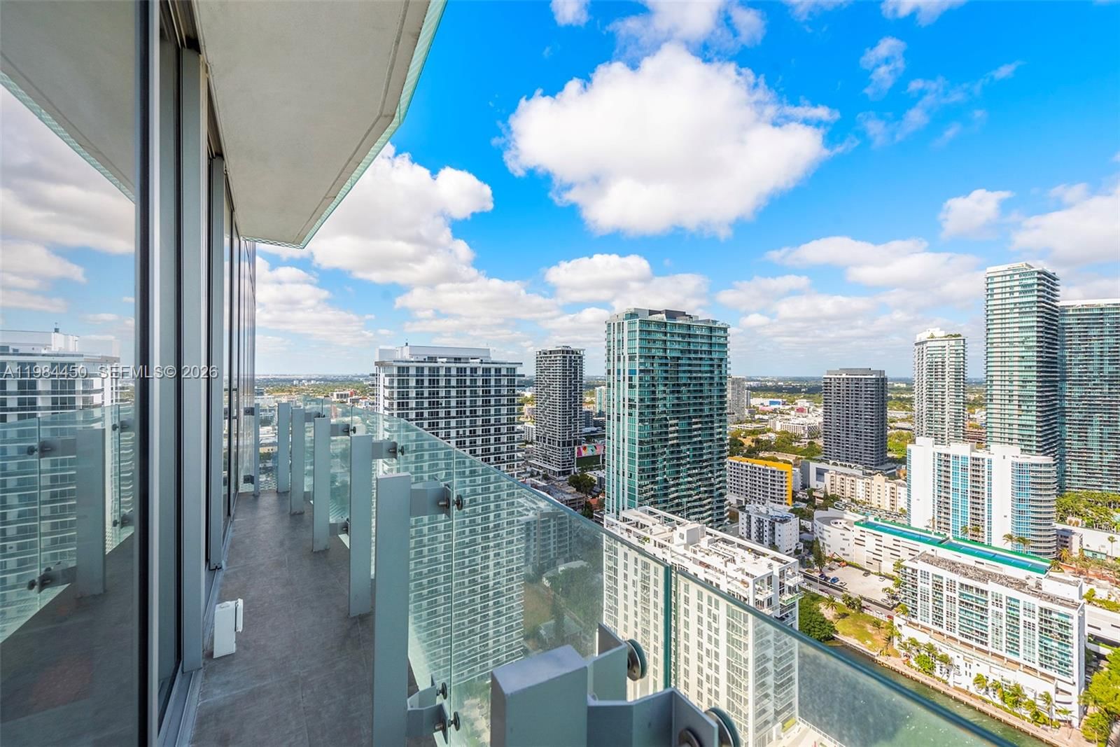Real estate property located at 700 26th Ter #3401, Miami-dade, Escottonia Park, Miami, FL