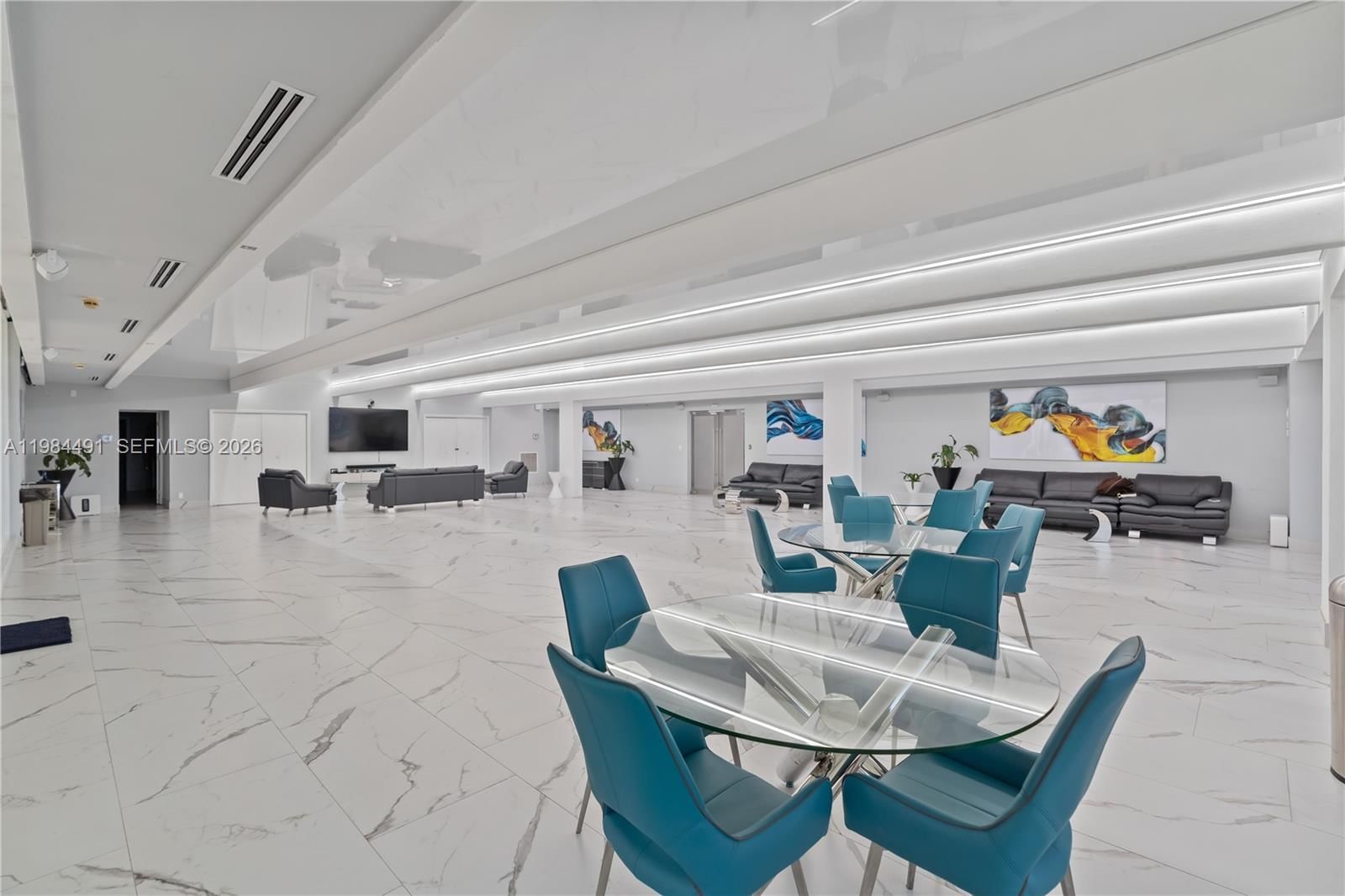 Real estate property located at 1890 Ocean Dr #1002, Broward, La Mer Estates East Condo, Hallandale Beach, FL