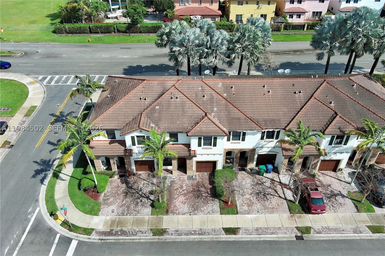 Real estate property located at 11387 232nd Ter, Miami-dade, Silver Palm East Sec Thre, Homestead, FL
