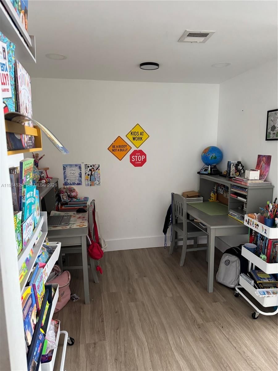 Real estate property located at 2500 Parkview Dr #2401, Broward, Olympus Towers Condo, Hallandale Beach, FL