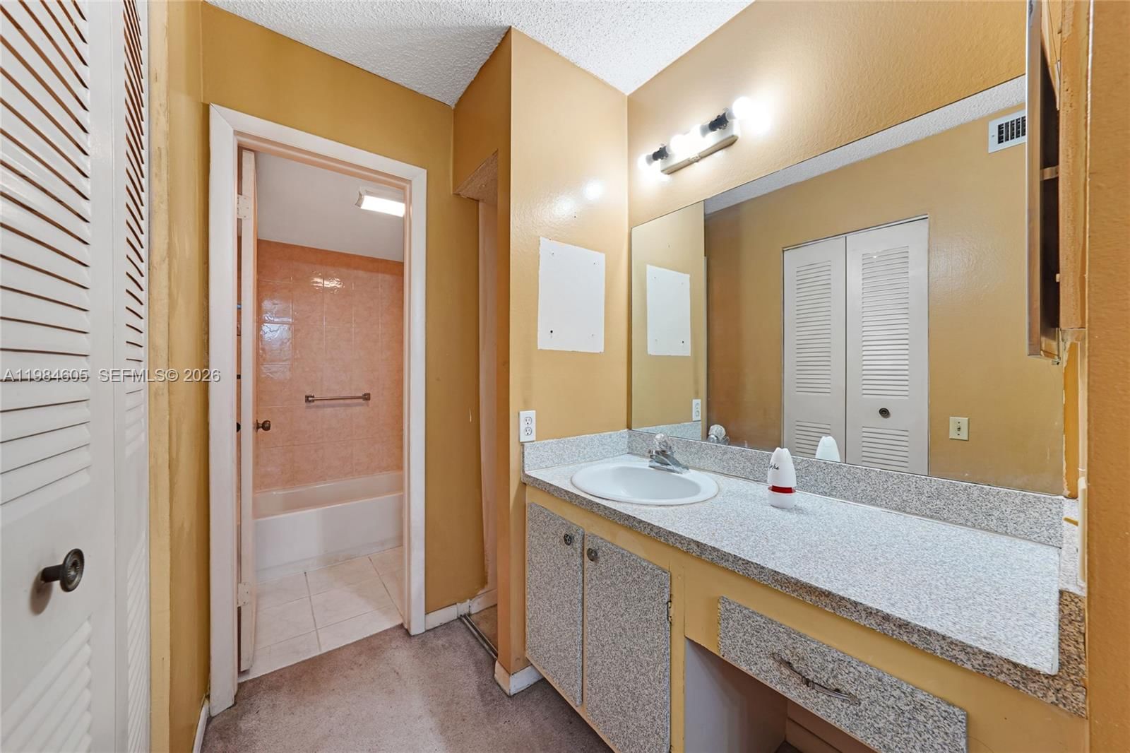 Real estate property located at 9330 Lime Bay Blvd #209, Broward, Lime Bay Condominium 8, Tamarac, FL