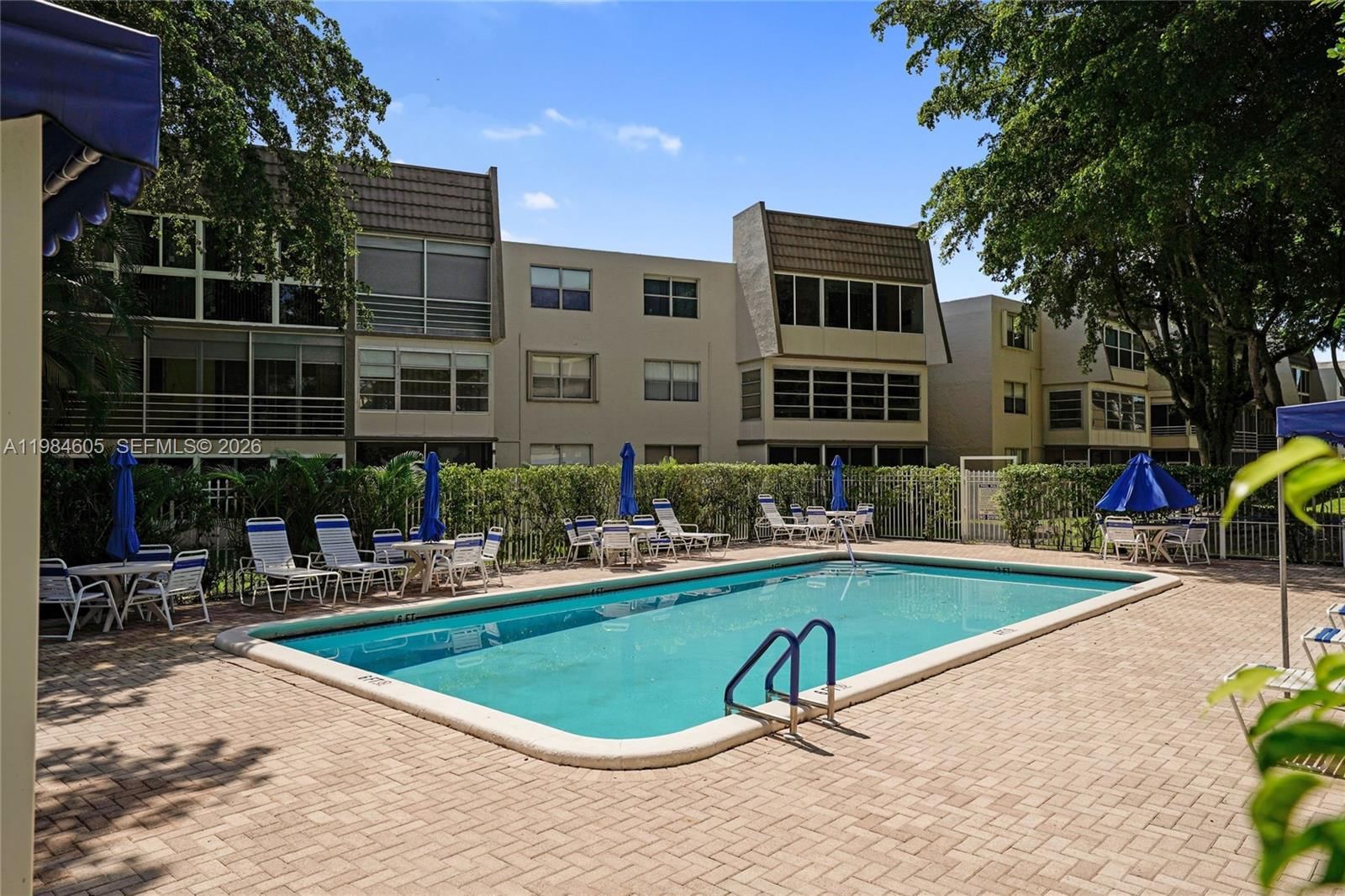 Real estate property located at 9330 Lime Bay Blvd #209, Broward, Lime Bay Condominium 8, Tamarac, FL