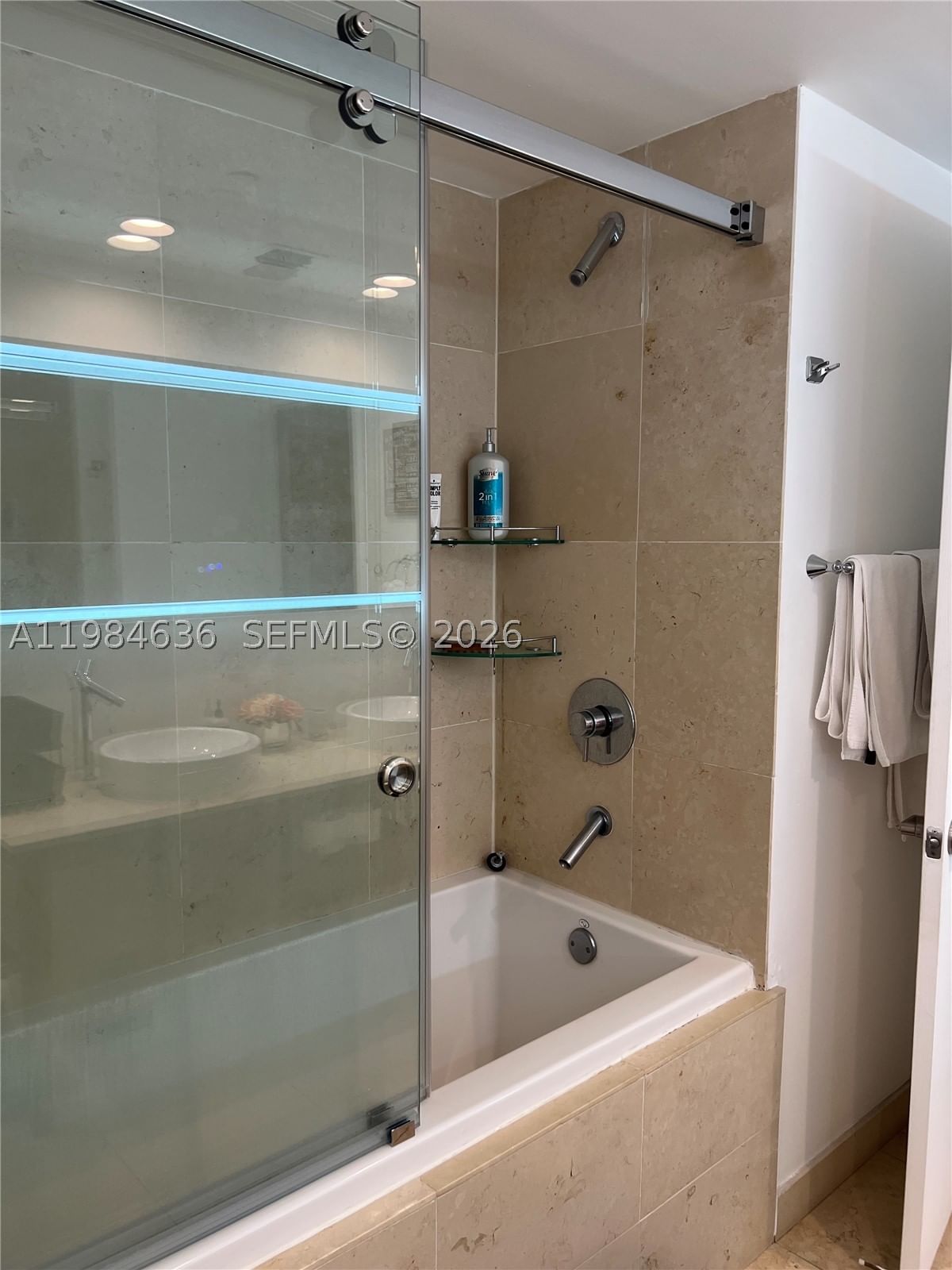 Real estate property located at 485 Brickell Ave #4109, Miami-dade, Icon Brickell Condo No 3, Miami, FL