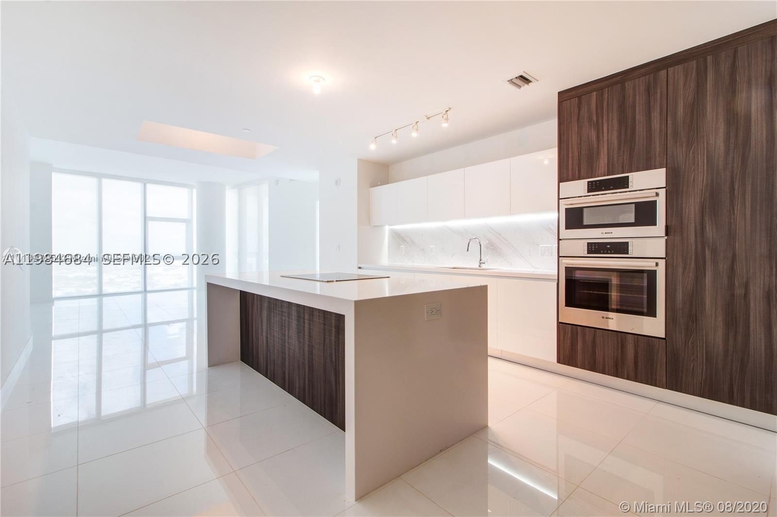 Real estate property located at 851 1st Ave #3601, Miami-dade, Paramount Miami World, Miami, FL