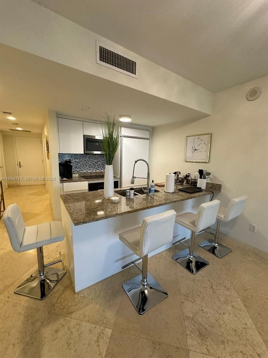 Real estate property located at 1800 Ocean Dr #1606, Broward, Beach Club Three Condo, Hallandale Beach, FL