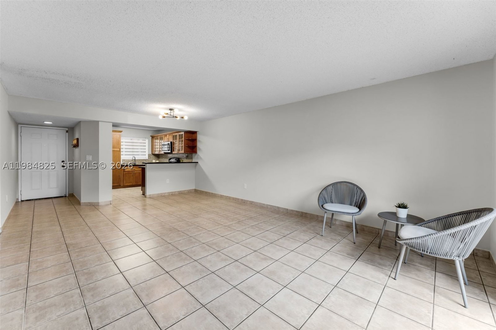 Real estate property located at 14907 80th St #115, Miami-dade, The Seasons Villas & Thms, Miami, FL