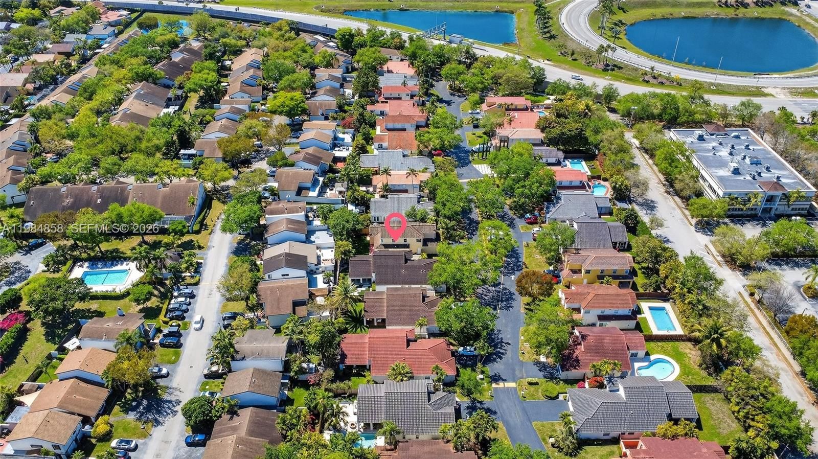 Real estate property located at 11776 90th Ter, Miami-dade, Poinciana At Oaks Landing, Miami, FL