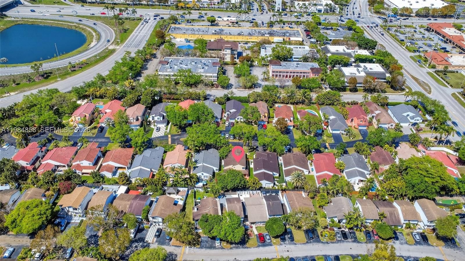 Real estate property located at 11776 90th Ter, Miami-dade, Poinciana At Oaks Landing, Miami, FL