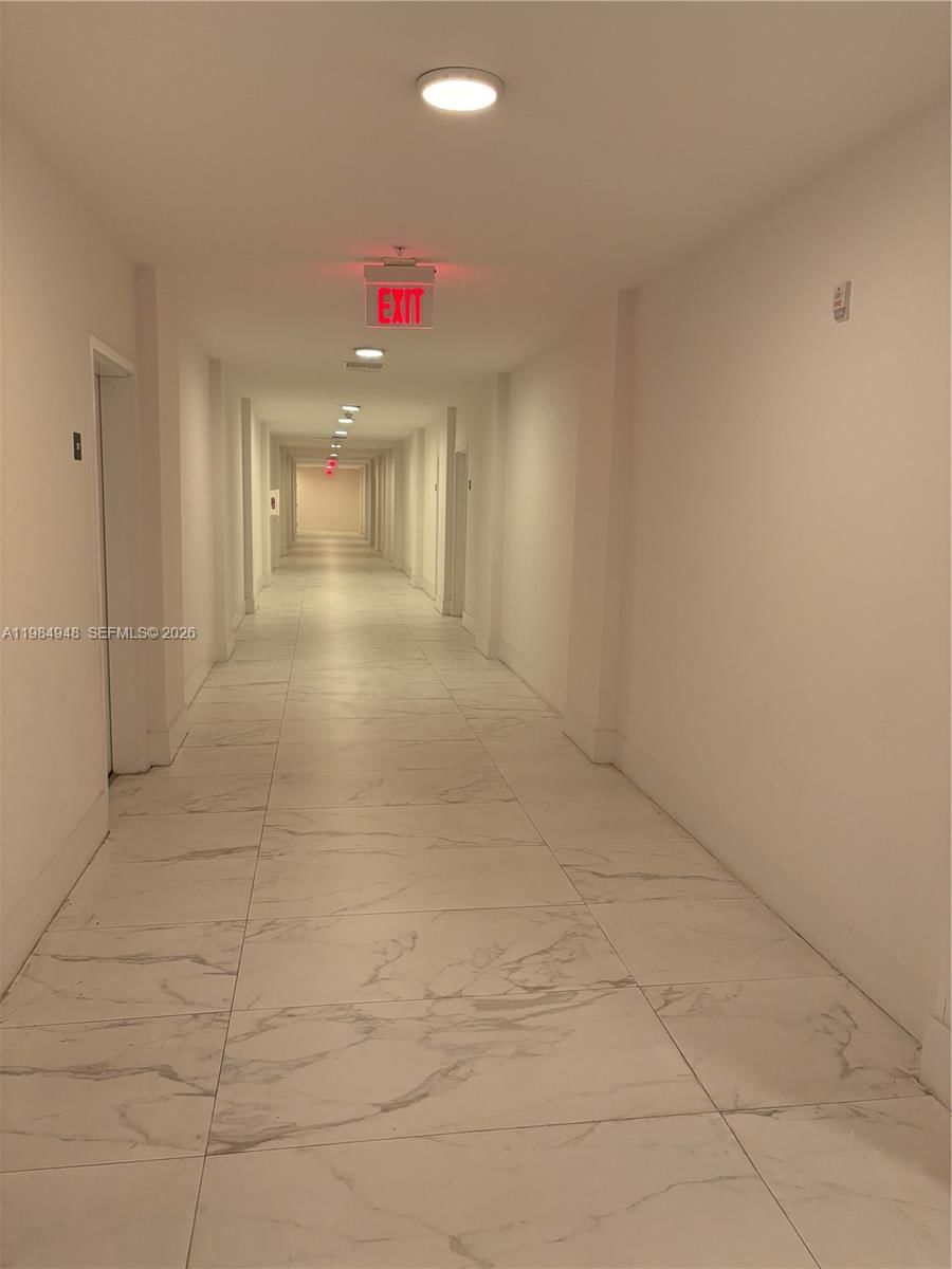 Real estate property located at 10950 82nd St #319, Miami-dade, Islands At Doral 1st Addi, Doral, FL