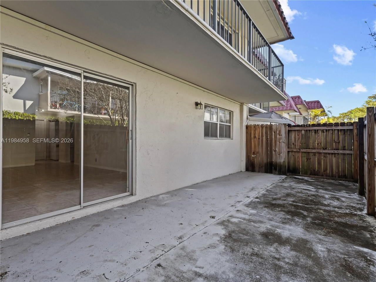 Real estate property located at 6711 Kendall Dr #505, Miami-dade, Villas Of Pinecrest Condo, Pinecrest, FL