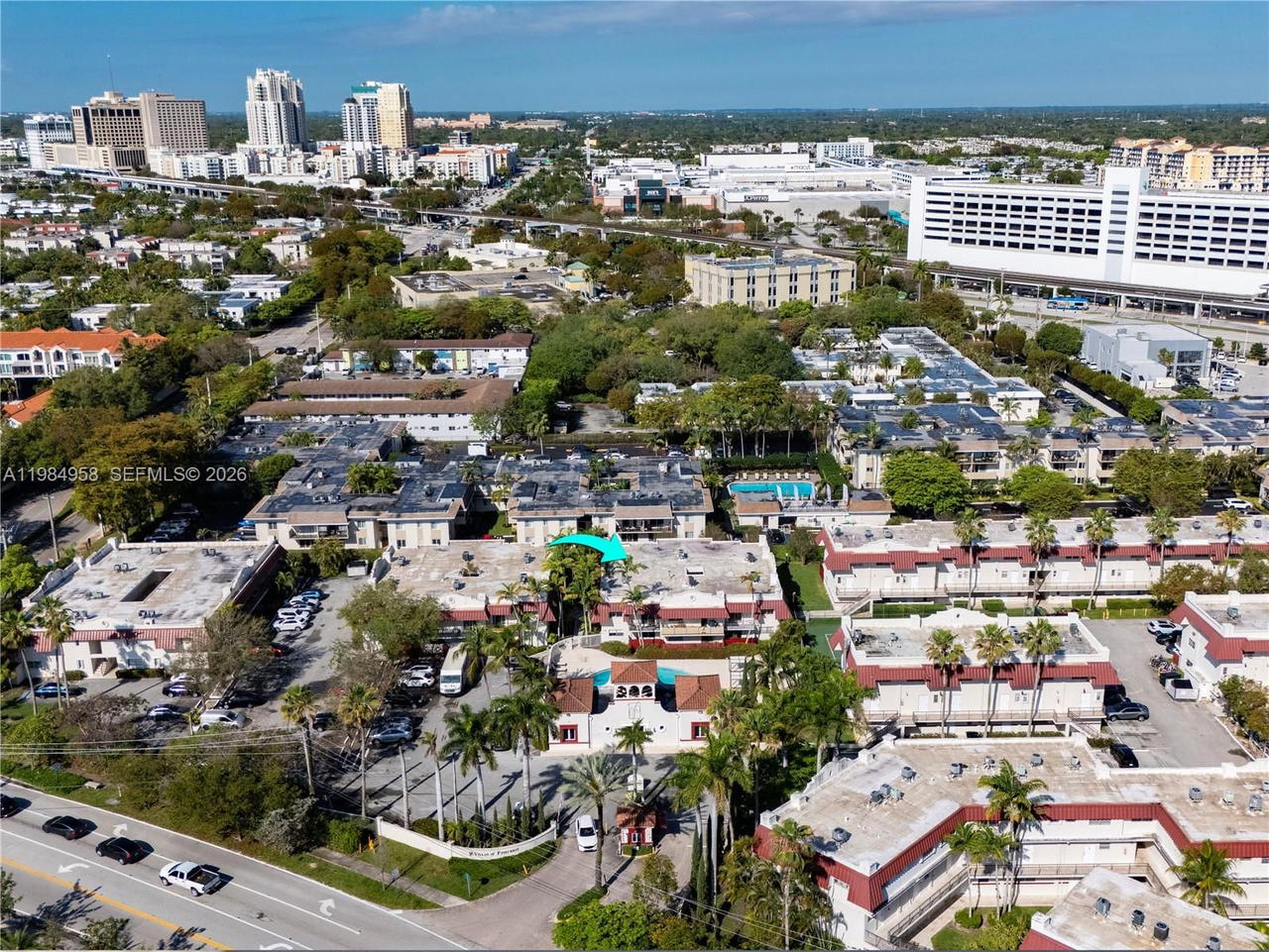 Real estate property located at 6711 Kendall Dr #505, Miami-dade, Villas Of Pinecrest Condo, Pinecrest, FL