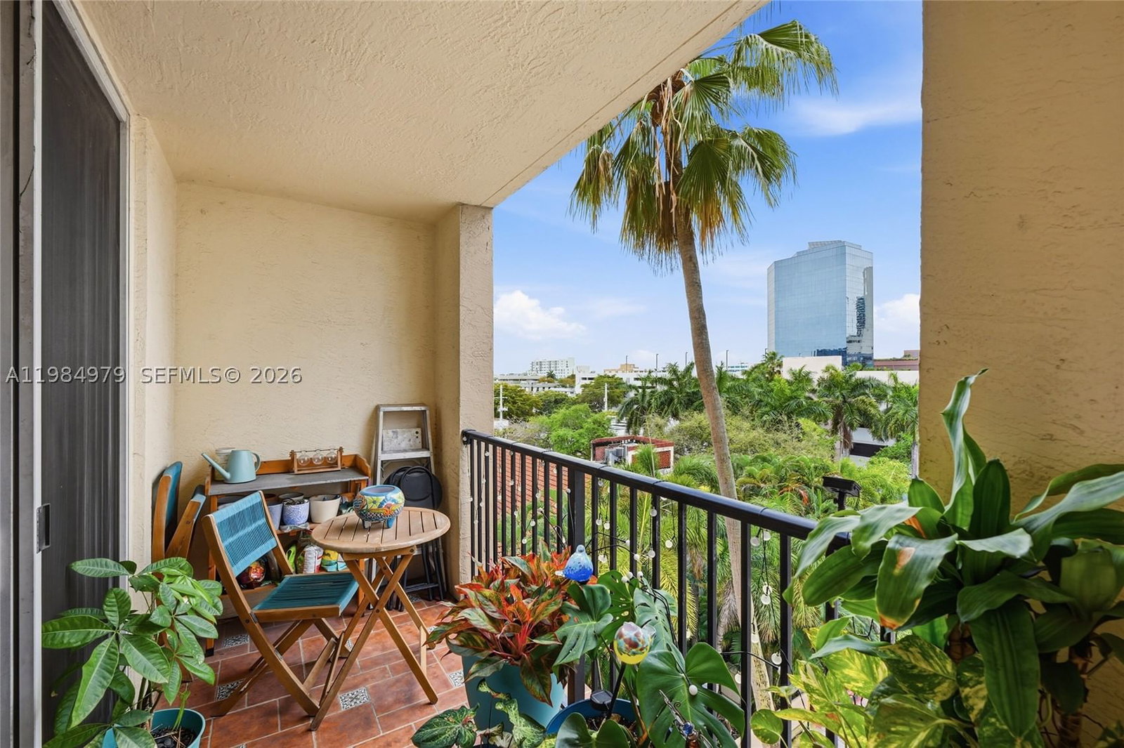 Real estate property located at 520 5th Ave #3403, Broward, Las Olas By The River Con, Fort Lauderdale, FL