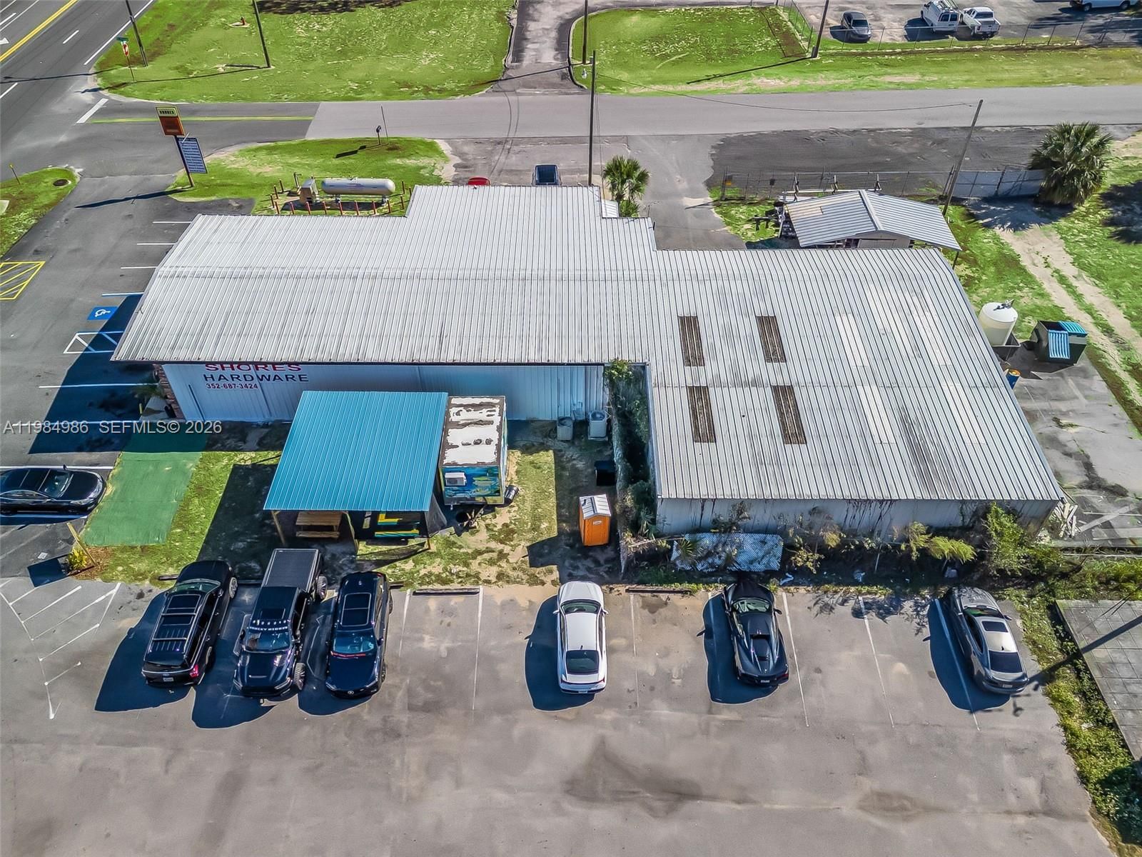 Real estate property located at 9594 Maricamp Road, Marion, Davie (3780-3790;3880), Ocala, FL