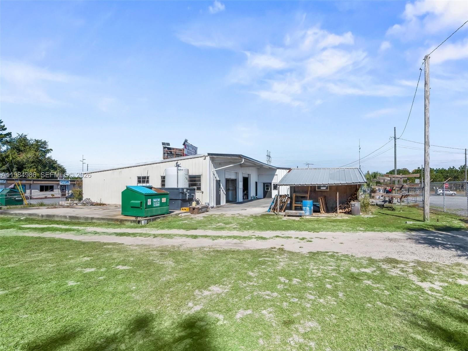 Real estate property located at 9594 Maricamp Road, Marion, Davie (3780-3790;3880), Ocala, FL