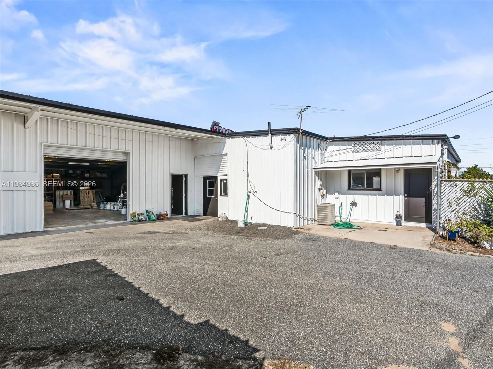 Real estate property located at 9594 Maricamp Road, Marion, Davie (3780-3790;3880), Ocala, FL