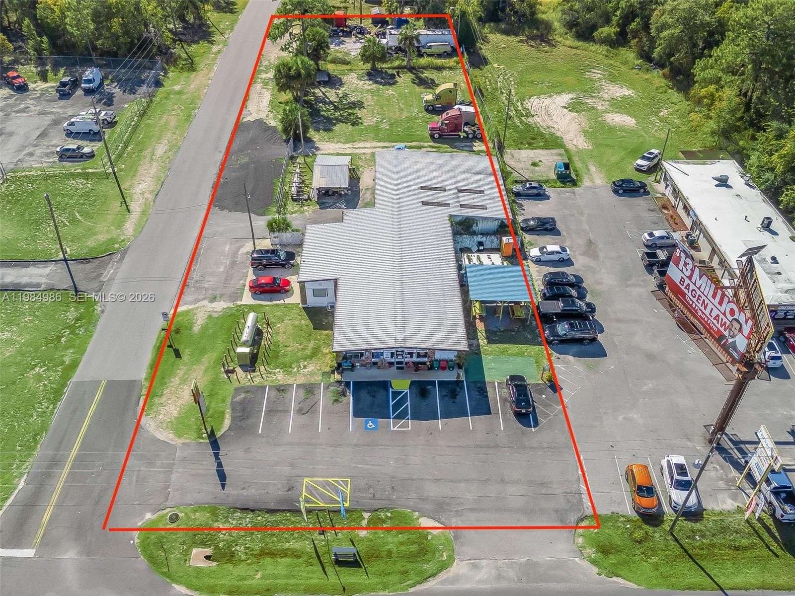 Real estate property located at 9594 Maricamp Road, Marion, Davie (3780-3790;3880), Ocala, FL