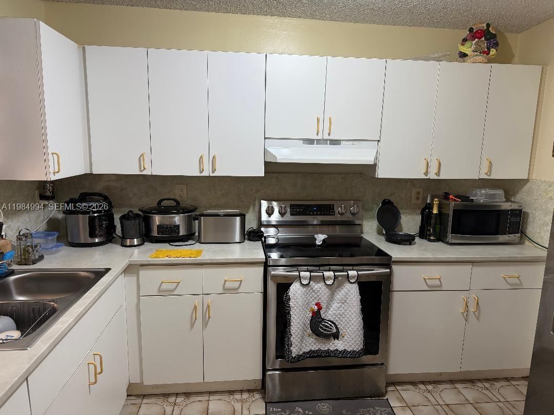 Real estate property located at 15331 303rd St, Miami-dade, Palmland Homes South No 7, Homestead, FL