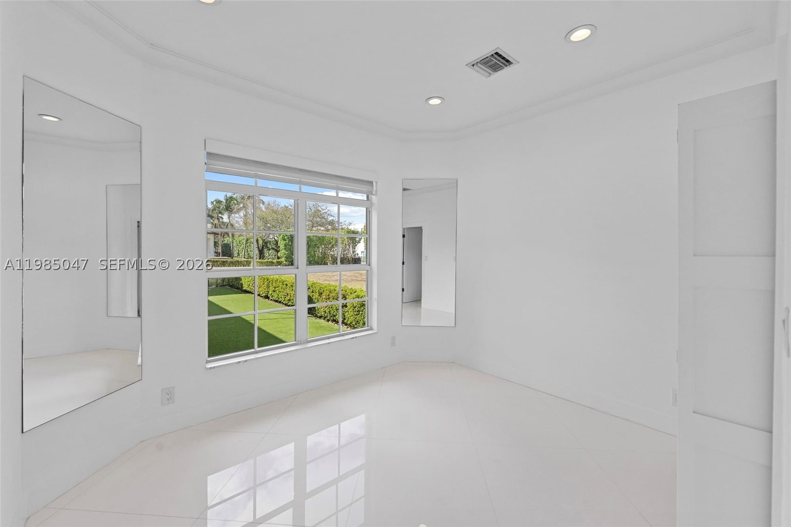 Real estate property located at 16755 Berkshire Ct, Broward, Landmark Ranch Estates, Southwest Ranches, FL