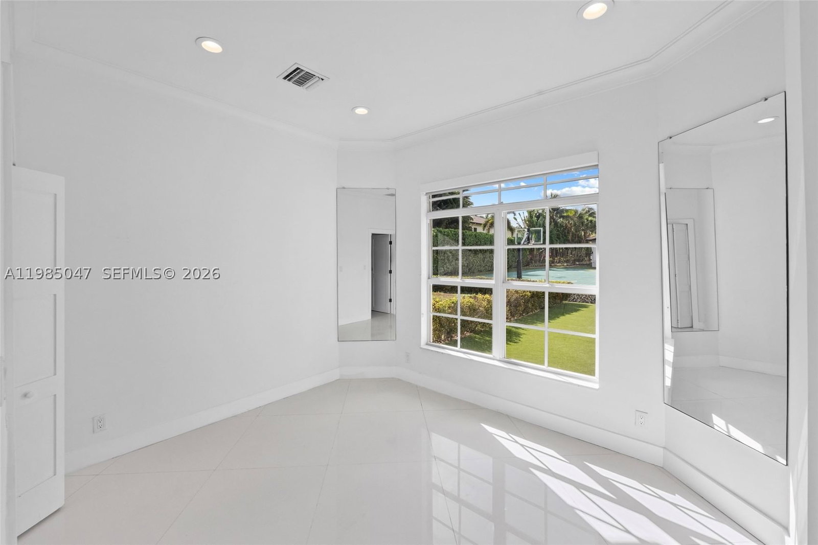 Real estate property located at 16755 Berkshire Ct, Broward, Landmark Ranch Estates, Southwest Ranches, FL