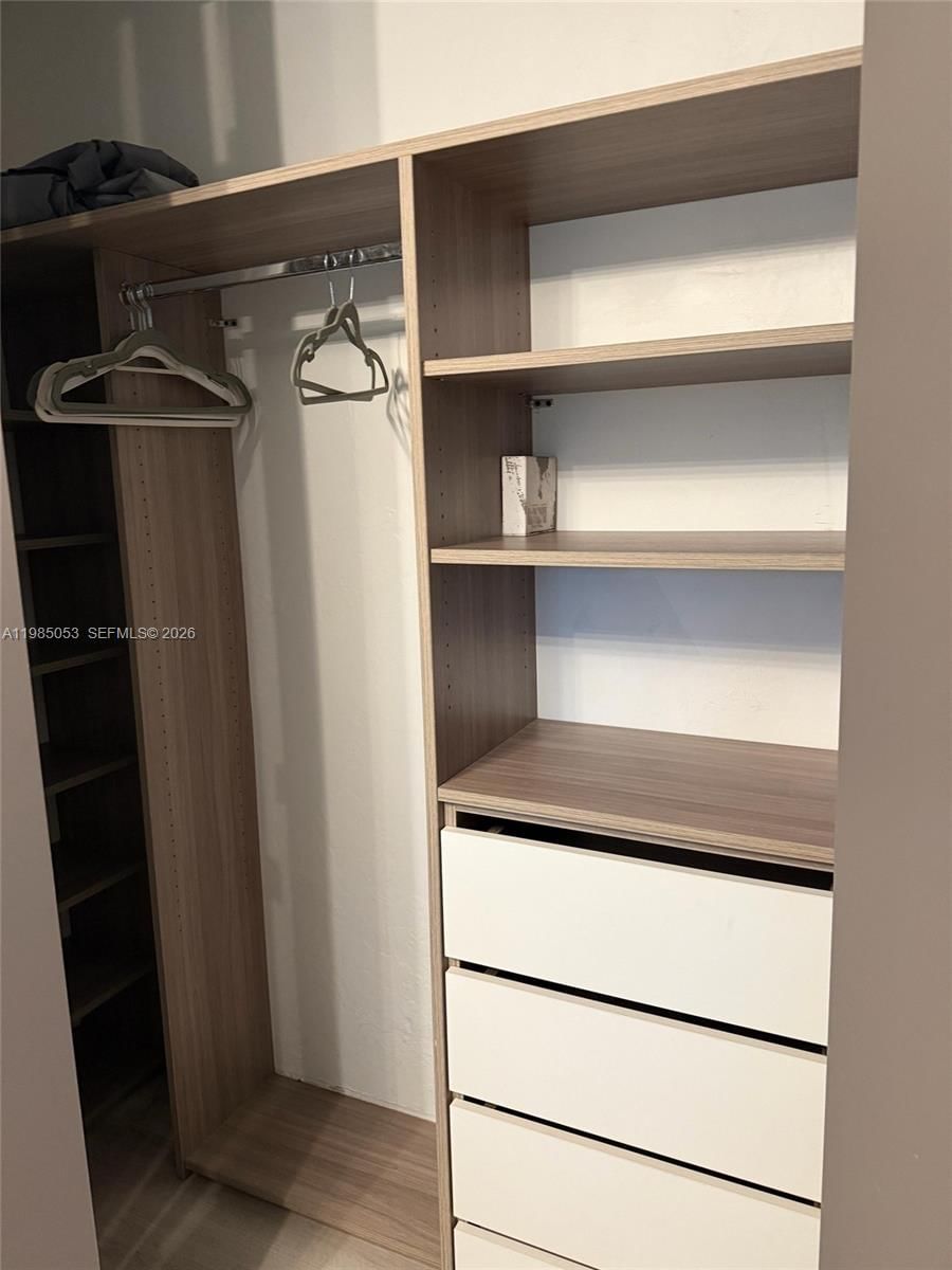 Real estate property located at 2624 30th Pl #101B, Broward, Sutton Place Condo, Fort Lauderdale, FL