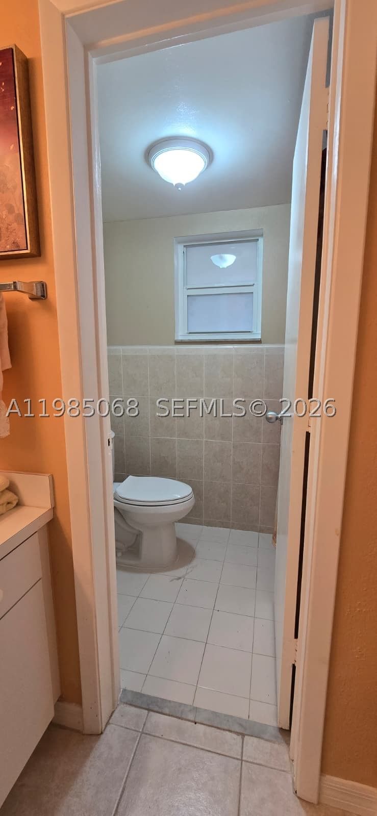 Real estate property located at 7400 Miami Lakes Dr D305, Miami-dade, Villas Of Miami Lakes Con, Miami Lakes, FL