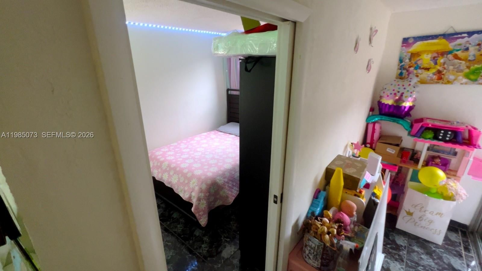 Real estate property located at 1900 68th St D207, Miami-dade, Los Arboles Condo, Hialeah, FL