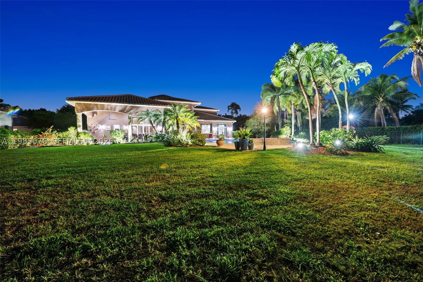 Real estate property located at 12821 Kapok Ln, Broward, Kapok Grove Estates, Davie, FL