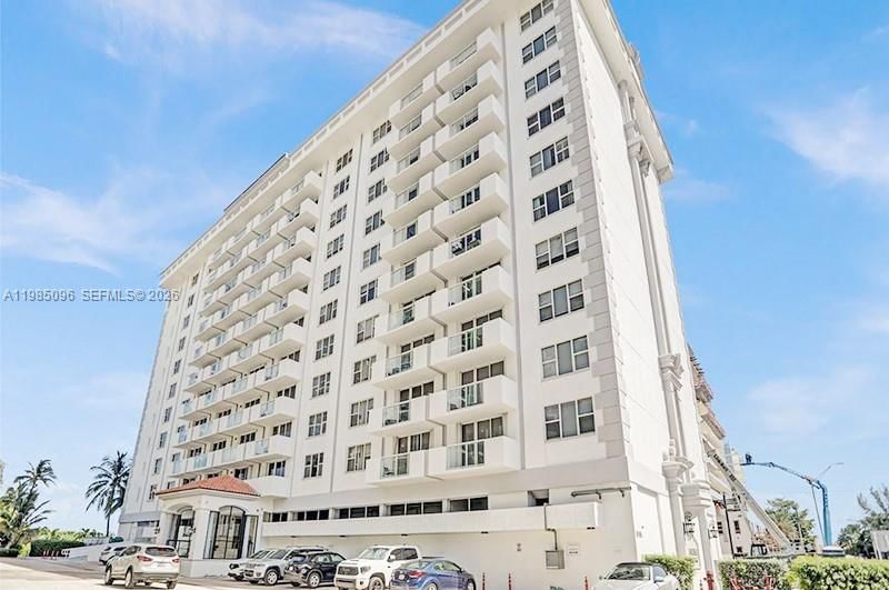 Real estate property located at 9195 Collins Ave PH4, Miami-dade, Carlisle On The Ocean, Surfside, FL