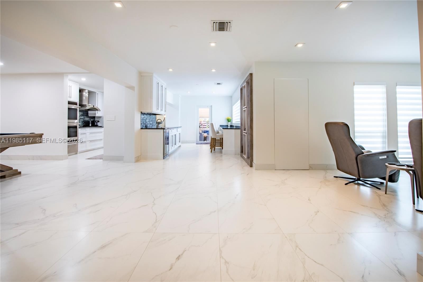 Real estate property located at 302 Highland Dr, Broward, Hollywood Hills, Hollywood, FL