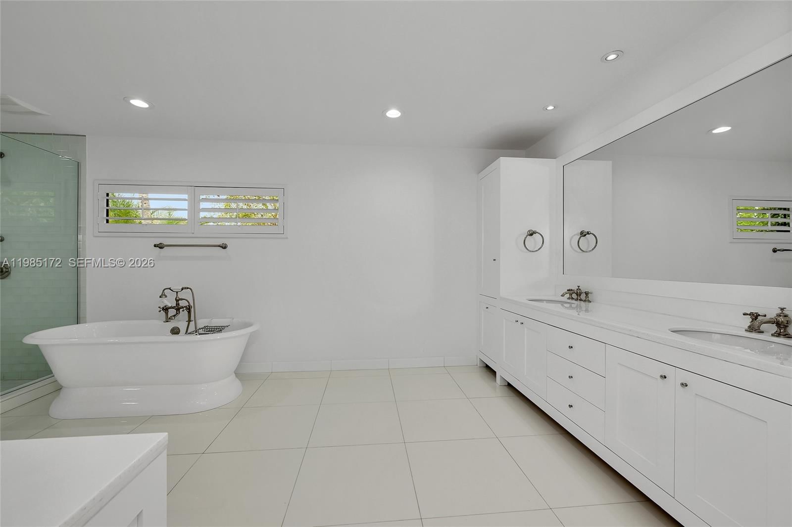 Real estate property located at 11785 90th Ave, Miami-dade, Country Grove Estates, Miami, FL