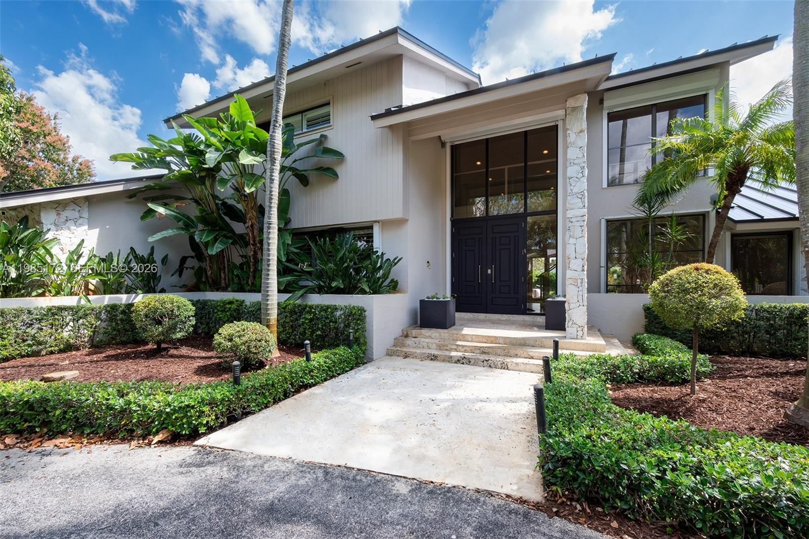 Real estate property located at 11785 90th Ave, Miami-dade, Country Grove Estates, Miami, FL