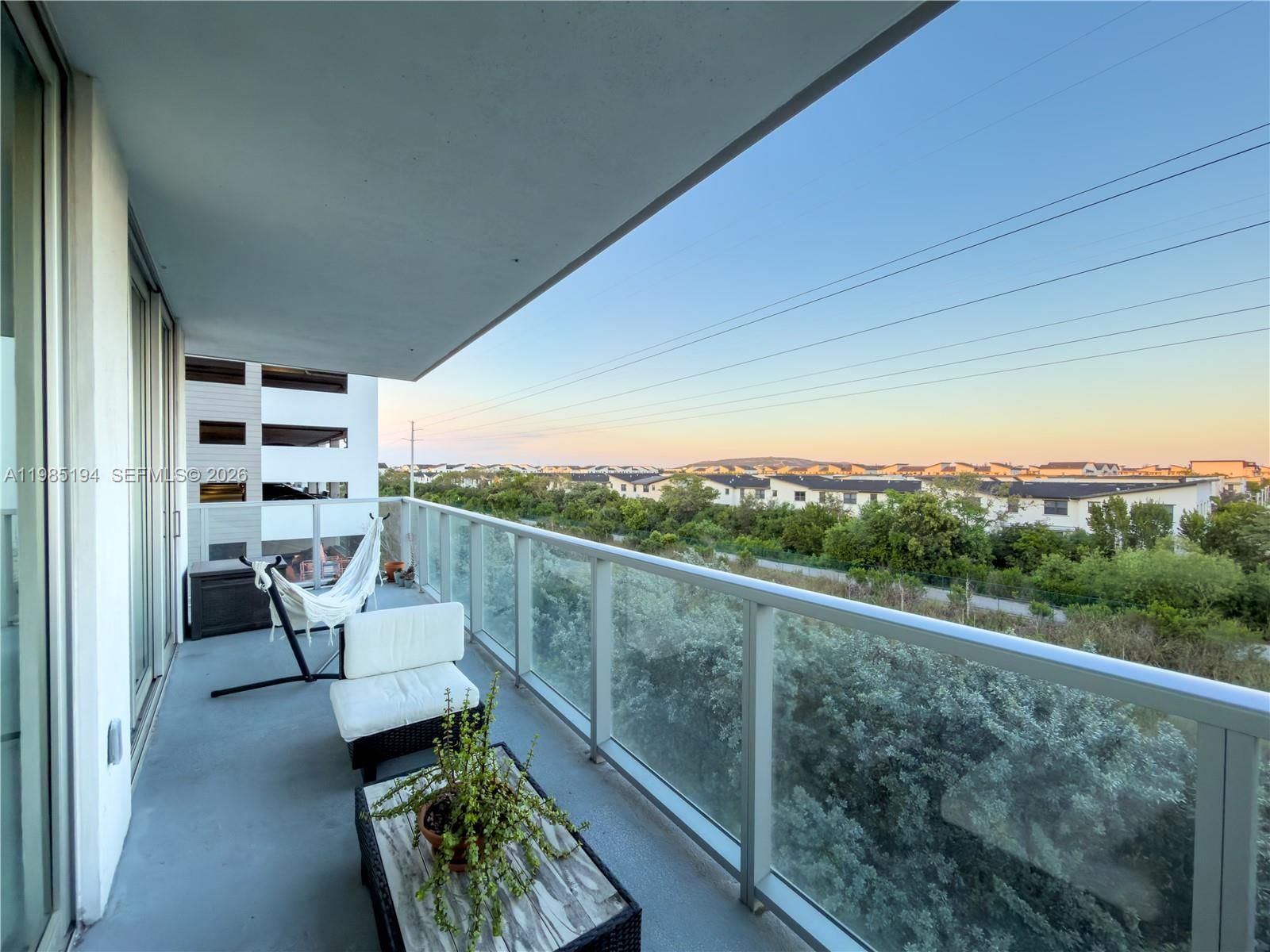 Real estate property located at 7825 107th Ave #301, Miami-dade, Midtown At Doral, Doral, FL