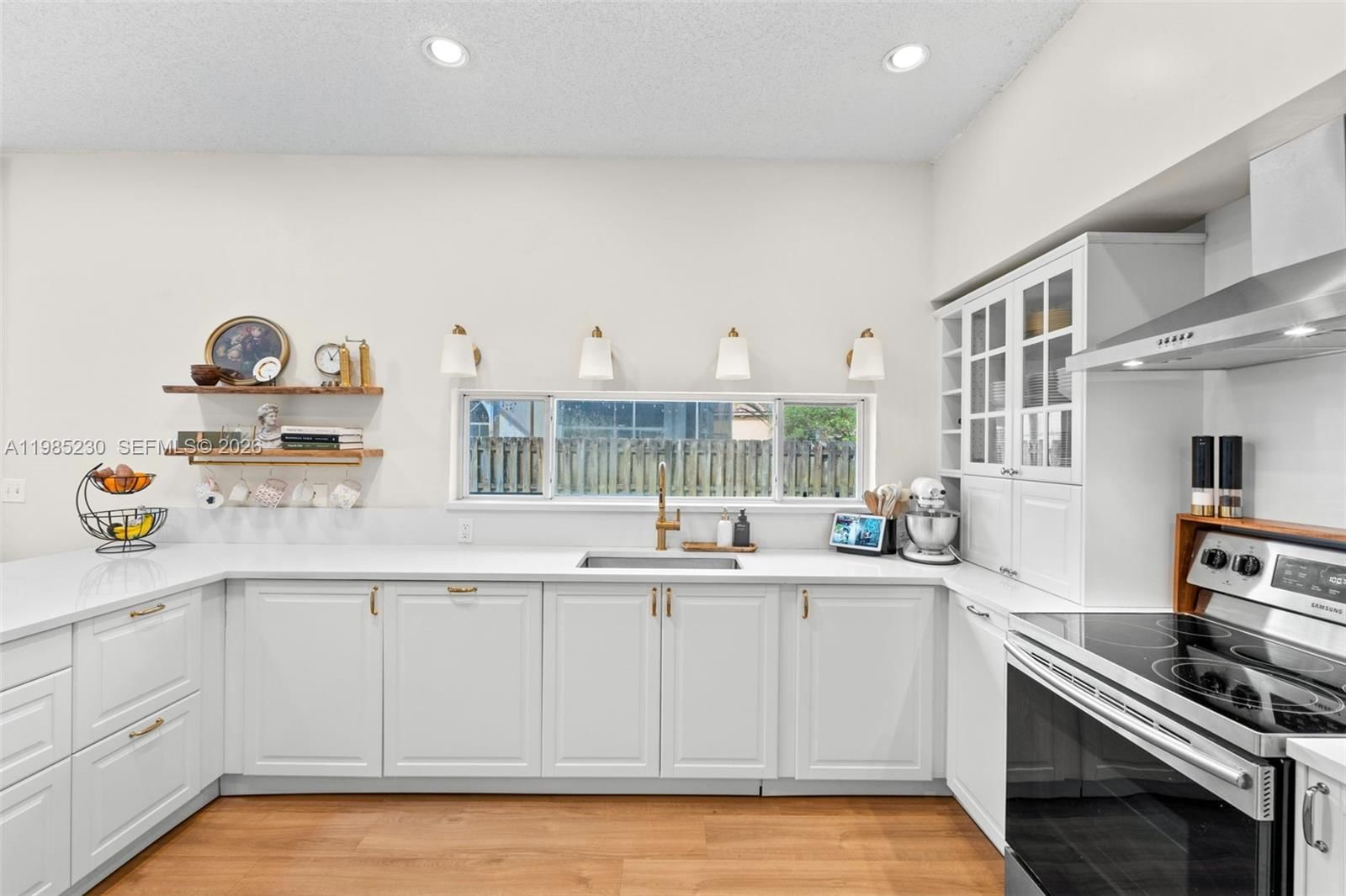 Real estate property located at 2832 Cayenne Ave, Broward, Embassy Lakes, Cooper City, FL