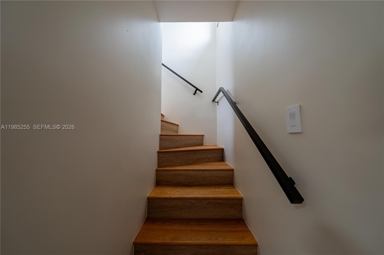 Real estate property located at 370 Flagami Blvd, Miami-dade, Flagami Sec A, Miami, FL