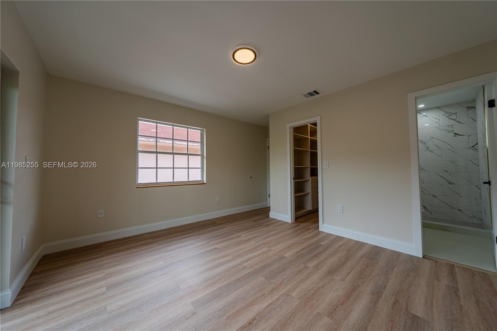 Real estate property located at 370 Flagami Blvd, Miami-dade, Flagami Sec A, Miami, FL