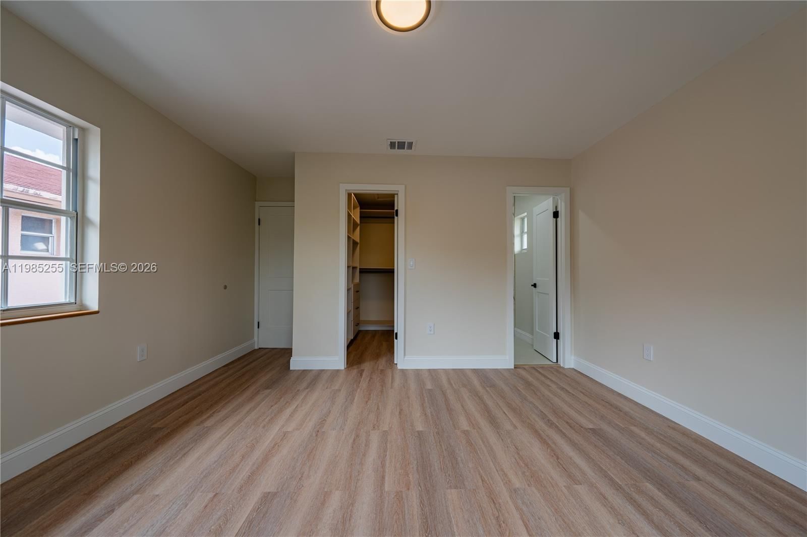 Real estate property located at 370 Flagami Blvd, Miami-dade, Flagami Sec A, Miami, FL