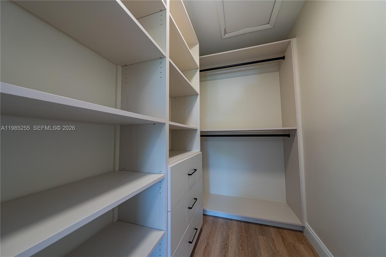 Real estate property located at 370 Flagami Blvd, Miami-dade, Flagami Sec A, Miami, FL