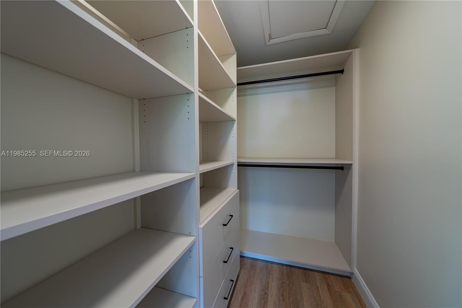 Real estate property located at 370 Flagami Blvd, Miami-dade, Flagami Sec A, Miami, FL