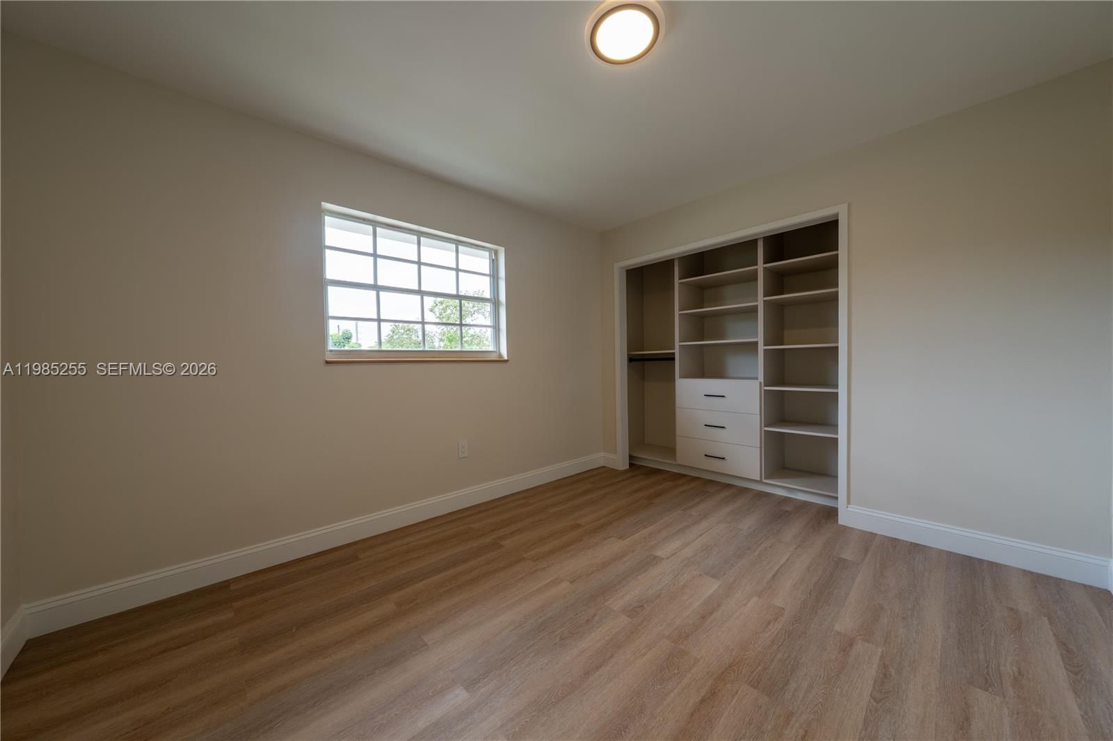 Real estate property located at 370 Flagami Blvd, Miami-dade, Flagami Sec A, Miami, FL